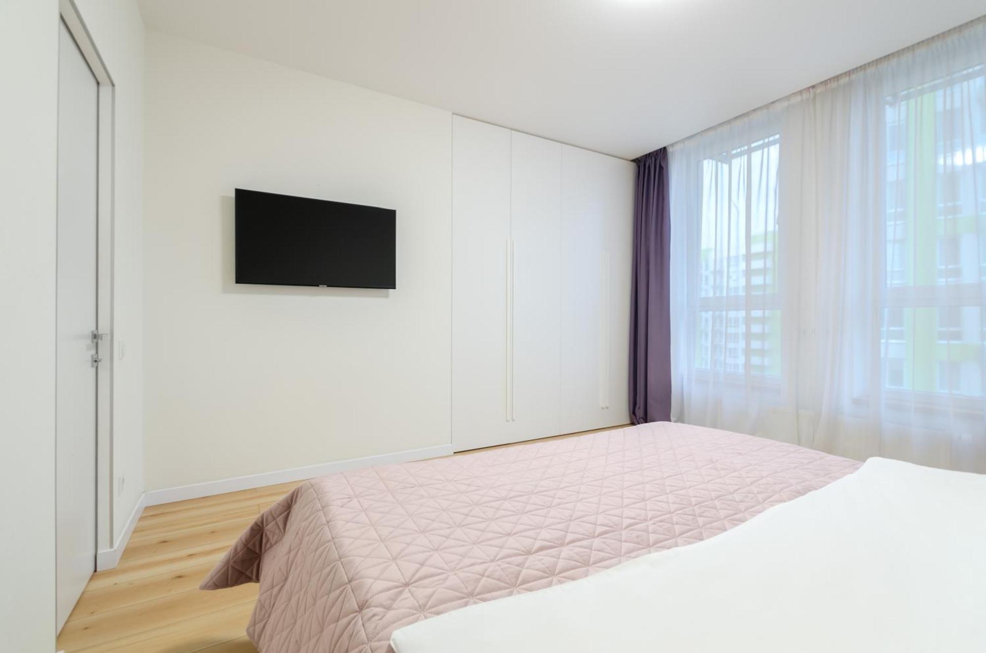 Petrovdom 129-179-191-131 In Rc Nivki Park Space Meets Comfort เคียฟ ภายนอก รูปภาพ